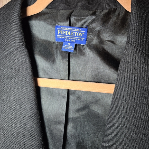 Pendleton Black 100% Wool Womens Blazer Size 12 - Picture 2 of 6